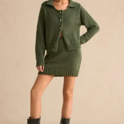 Knitted Metallic Button Long-Sleeve Top -Women's Clothing Store 23e6f264 b692 4559 80a3 0a4c8671ec2a