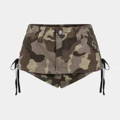 Camo Print Low Waist Shorts