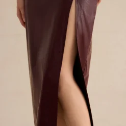Faux Leather Side Slit Skirt -Women's Clothing Store b843e8d8 f97a 4105 bfa8 b3022d265d2e