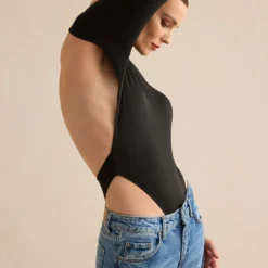 Backless Cut Out Long Sleeve Bodysuit -Women's Clothing Store c3c974aa a47e 45ee ba13 a47e6949b61e