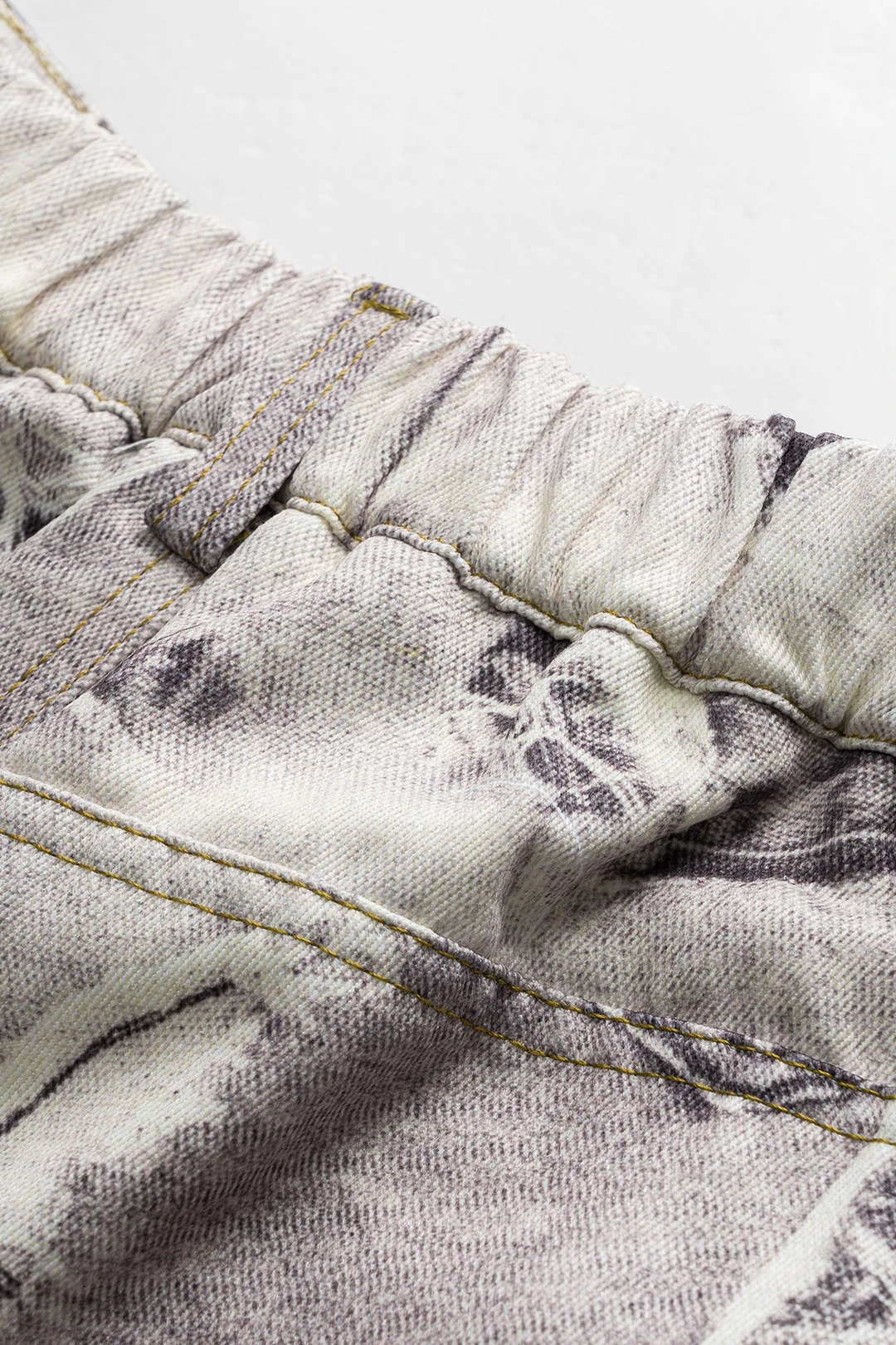 Abstract Print Buttoned Pocket Barrel Trousers 6 Abstract Print Buttoned Pocket Barrel Trousers - Image 6