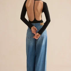 Backless Cut Out Long Sleeve Bodysuit -Women's Clothing Store f2a2d0bf 6dcb 4d6f a632 e231daded719