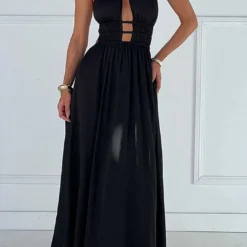 Halter Neck Cut Out Sleeveless Maxi Dress -Women's Clothing Store f5019d04 7717 4205 8da3 54e45dfcc34f